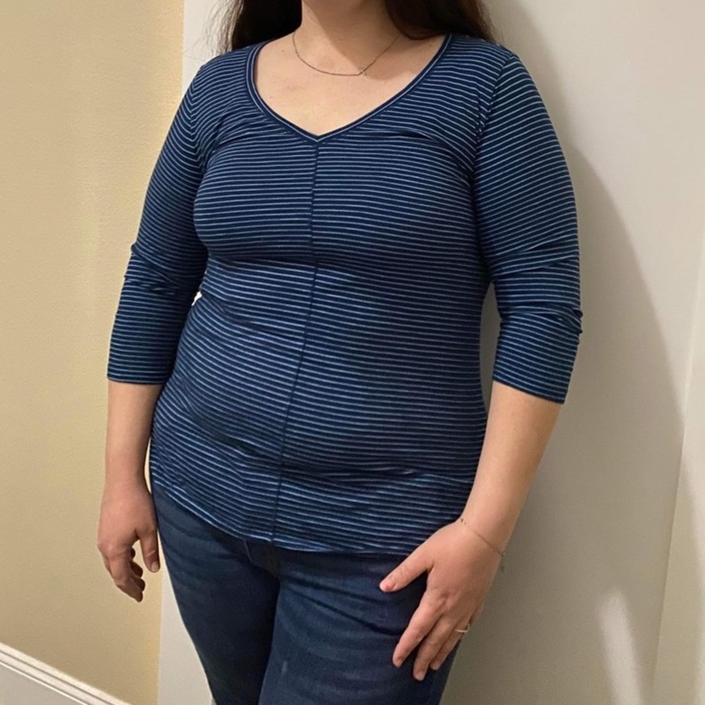 3/4 sleeve shirt in good condition